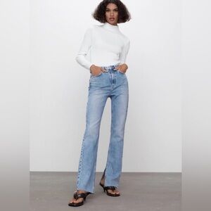 Zara High Rise Flared Slim Fit Jeans Z1975